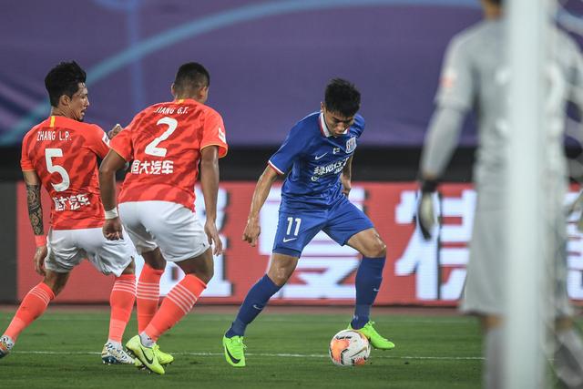 男篮26人集训名单：广东4人 张镇麟曾凡博入选